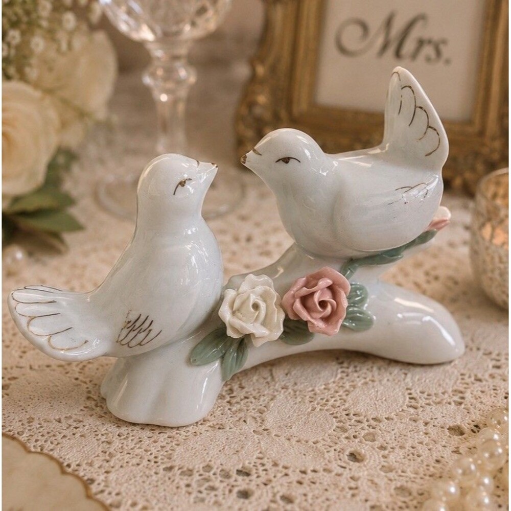 Vintage Ceramic Porcelain Love Birds Figurine Roses Branch Romantic Pair Decor